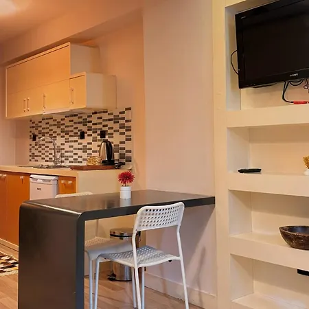 Taksim Square1br 01 Istanbul